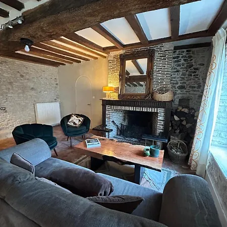 Maison De Campagne De Charme *